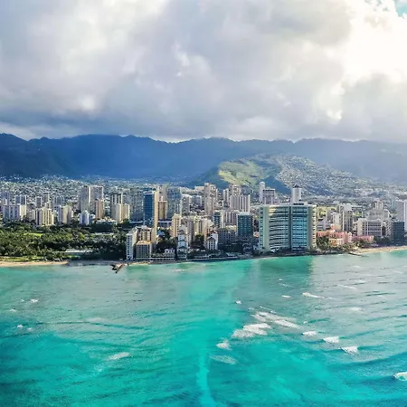 Embassy Suites By Hilton Waikiki Beach Walk-2